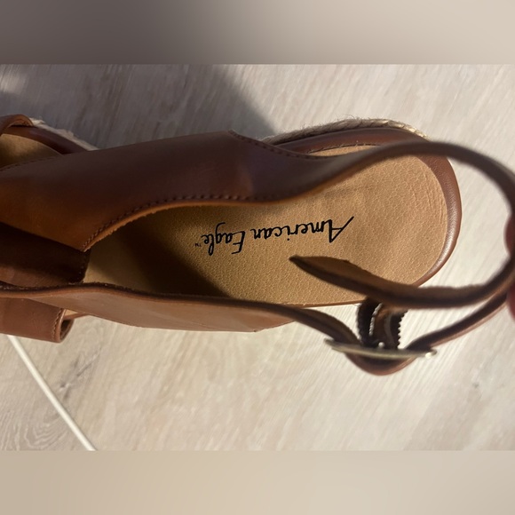 American Eagle wedge heels size 7 1/2 - Picture 4 of 4